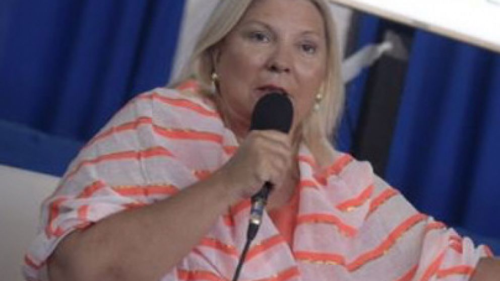 Carrió aporta a la confusión interna del oficialismo