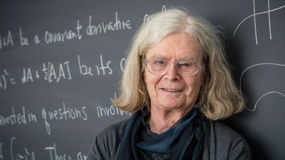 Uhlenbeck es defensora de la igualdad de género en la ciencia
