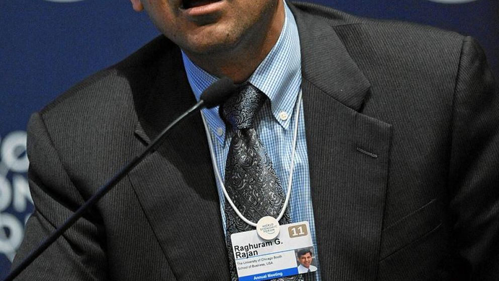 Ex economista jefe del FMI advierte que "el capitalismo está bajo una seria amenaza"