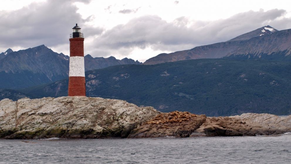 El emblemático faro en la Isla de los Estados