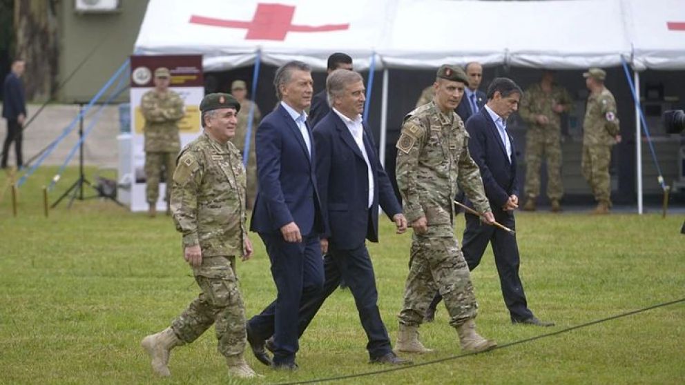 Macri destacó el "cambio histórico" desde la presencia de las FF.AA. en la frontera