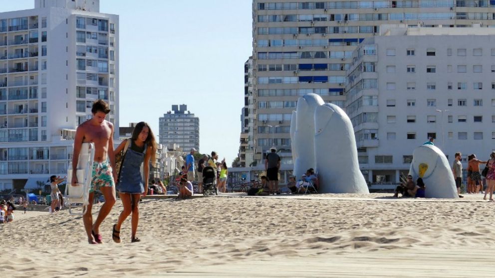 La cantidad de turistas argentinos cayó pese a las promociones