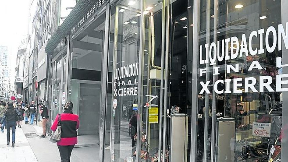 En doce cuadras, de 313 locales disponibles para rentar, 28 están vacíos