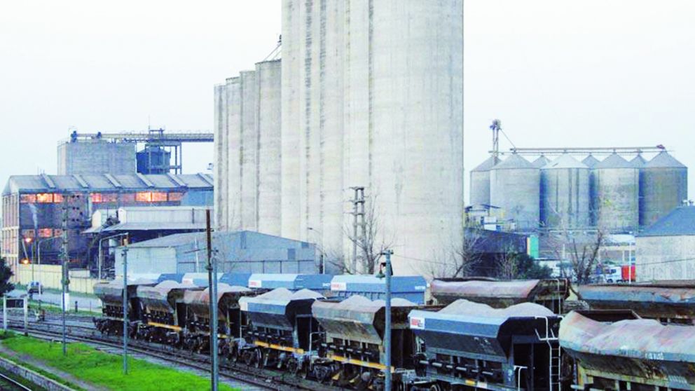 El grupo tiene 21 plantas y 3.500 empleados