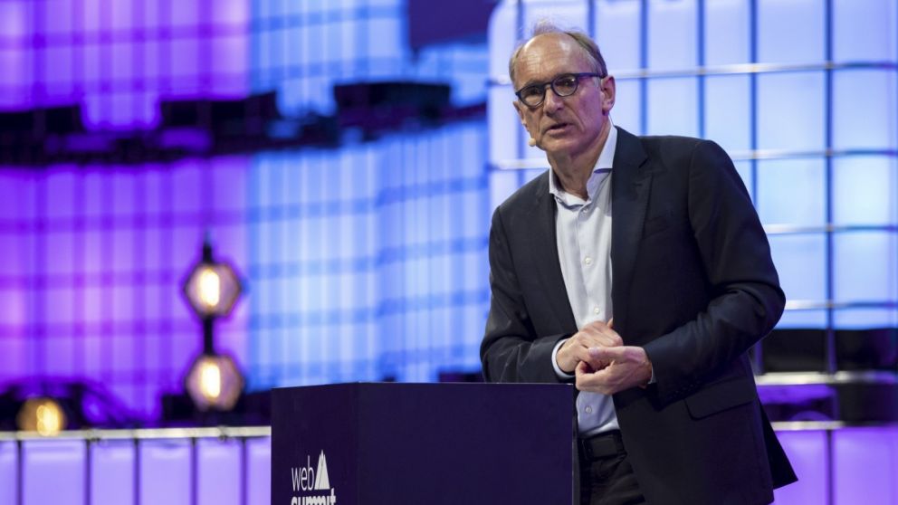 Puso el ejemplo de manipulación de Cambridge Analytica