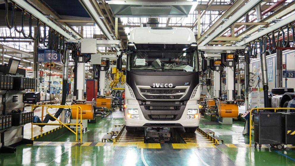 Iveco anunció la suspensión de 900 trabajadores en Córdoba