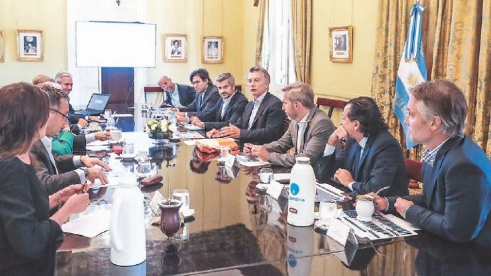 El Gabinete analizó el primer test electoral del año