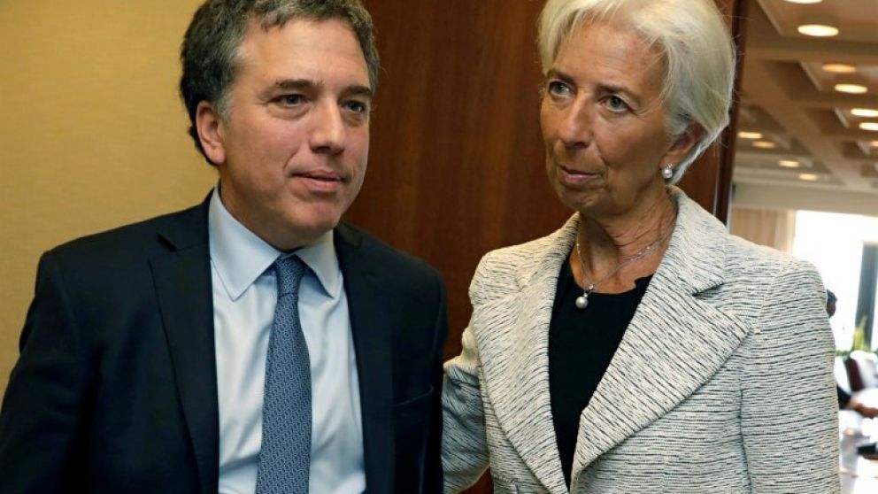 En plena tensi�n cambiaria, Dujovne se reunir� con Lagarde en EE.UU.