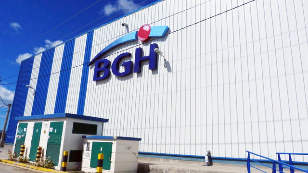 BGH suspende a 830 trabajadores por 40 d�as