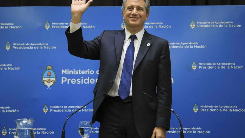El secretario de Agroindustria, Luis Etchevehere