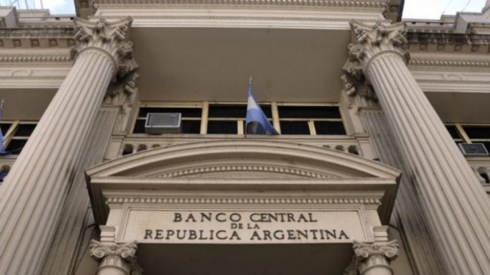 Tras el G20, el dólar se hundió ayer más de 3%