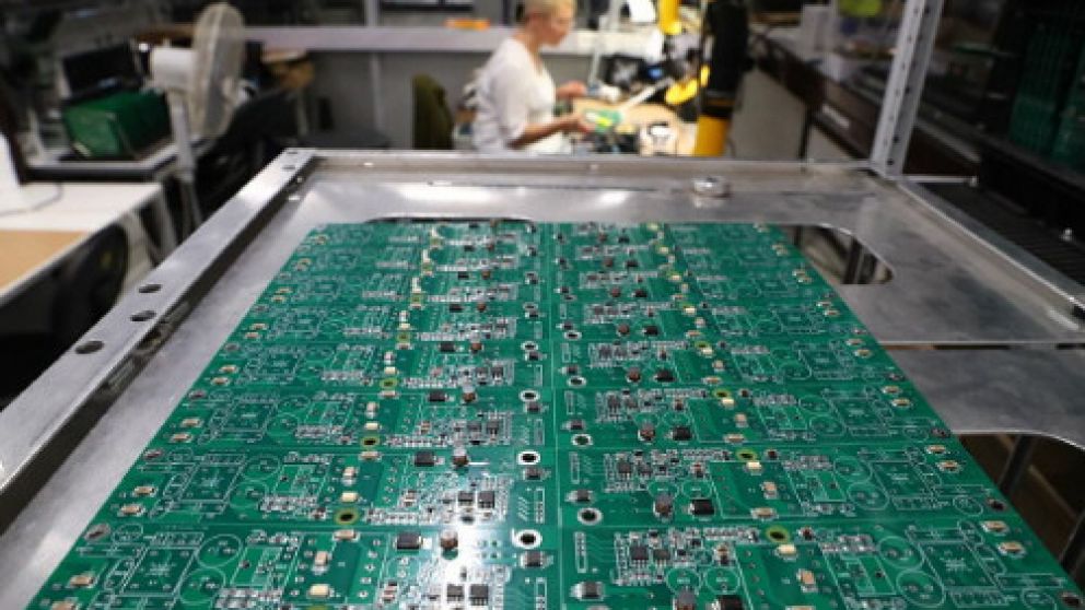 El gobierno chino busca responder a las protestas por el presunto “robo de tecnología”