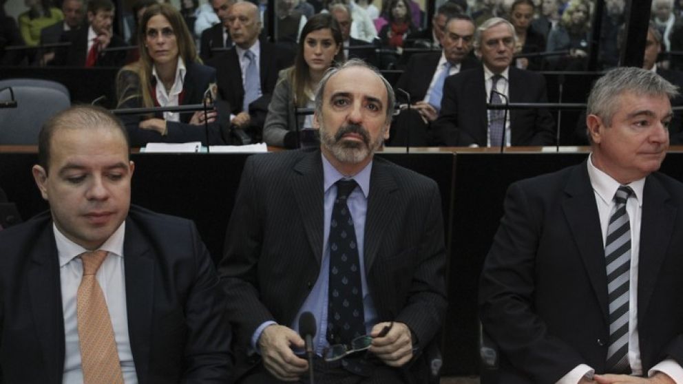 Condenan a Galeano y absuelven a Menem por el encubrimiento del atentado a la AMIA