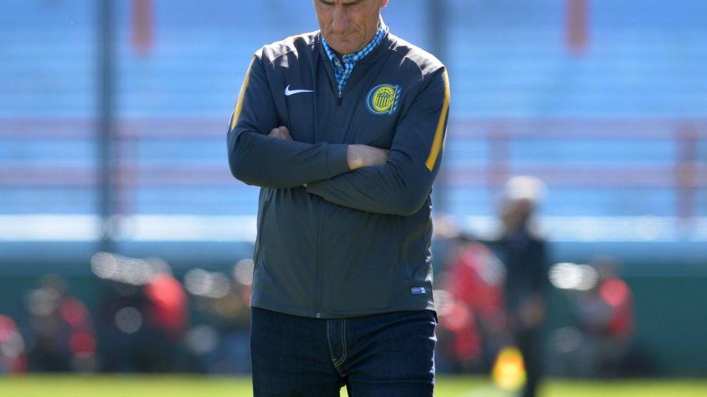Bauza�le apunt� a los dirigentes de Central: "No entienden de f�tbol"