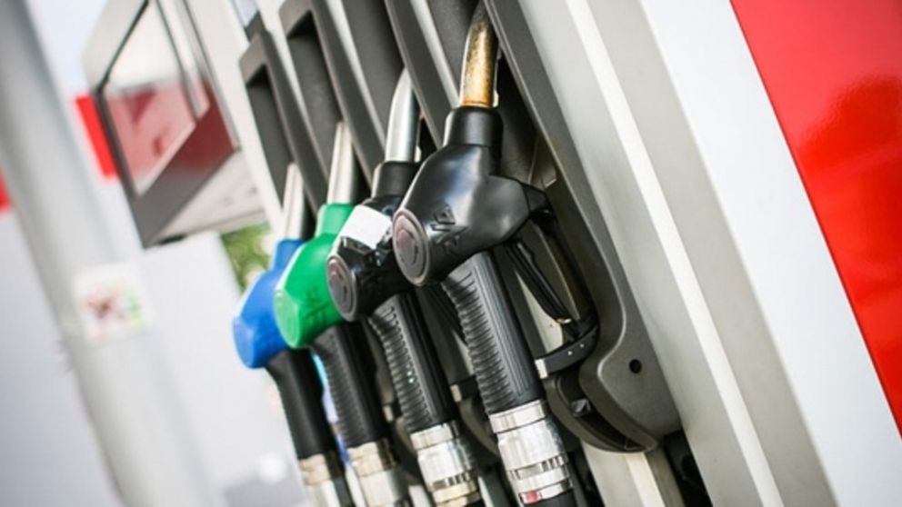 Combustibles en crisis: la venta cayó 3,5% en enero