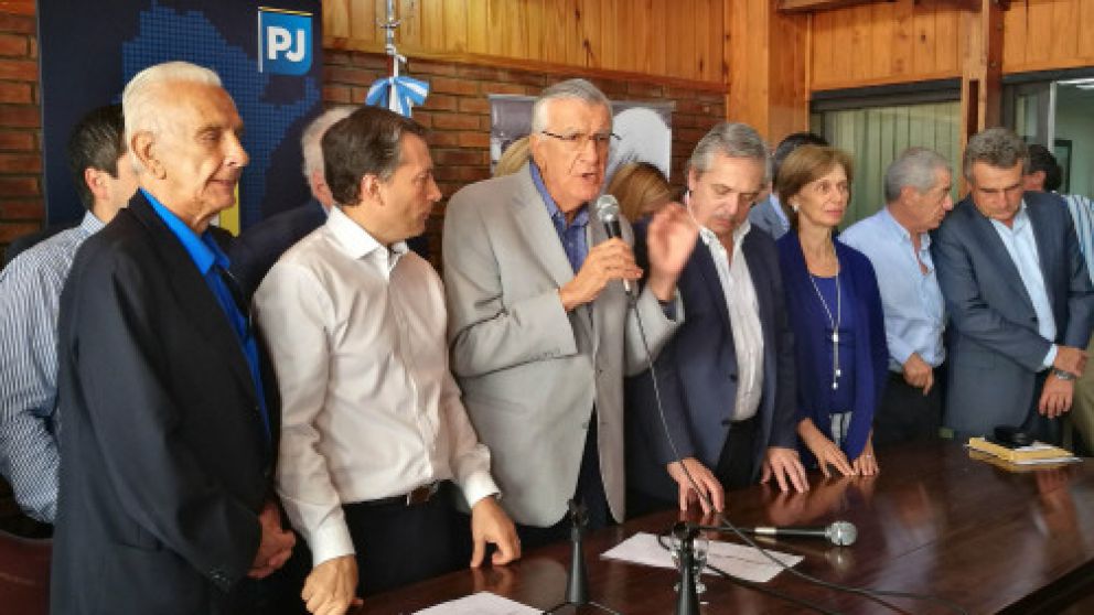 Alberto Fernández se sumó a la mesa de conducción del PJ