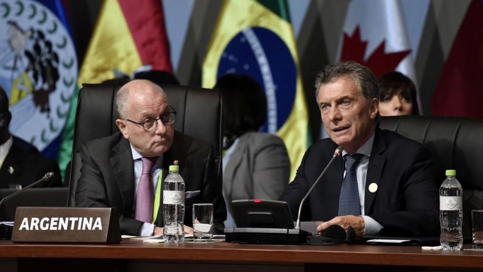 Macri condenó "la represión desplegada" por Nicolás Maduro