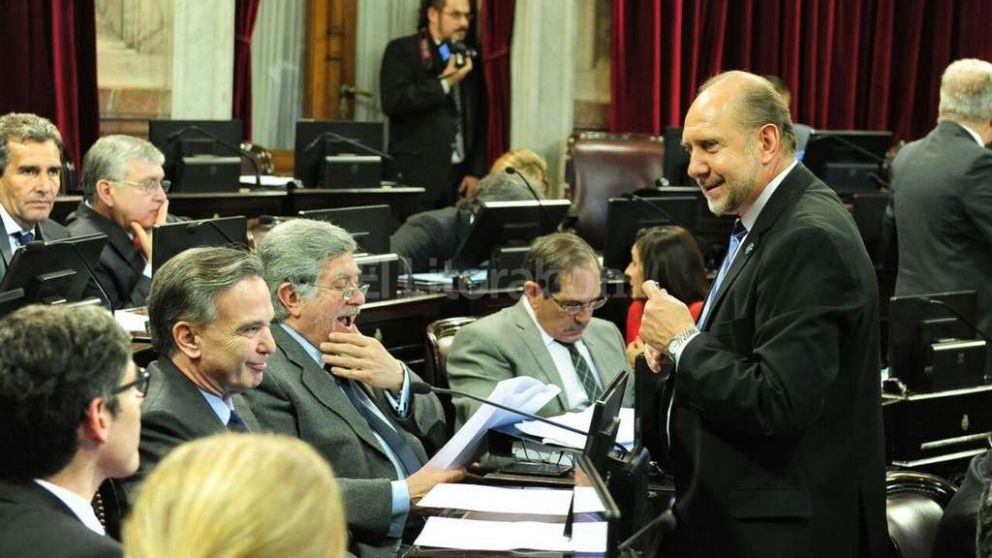 Perotti sumó al kirchnerismo y va por más