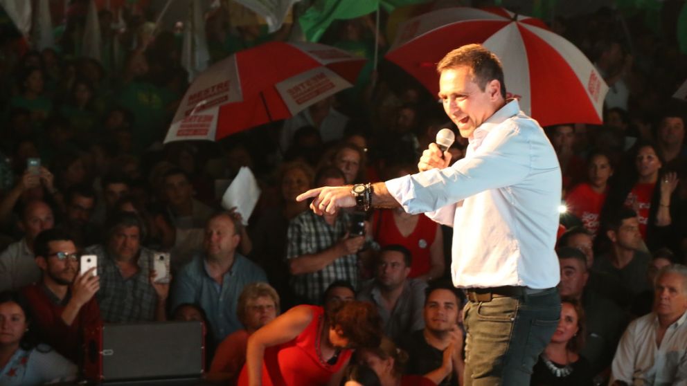 Una fórmula radical desafía a la Casa Rosada en Córdoba