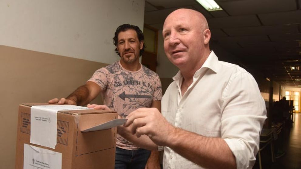 Tras su derrota, Mac Allister señaló que "se unieron todos" en su contra