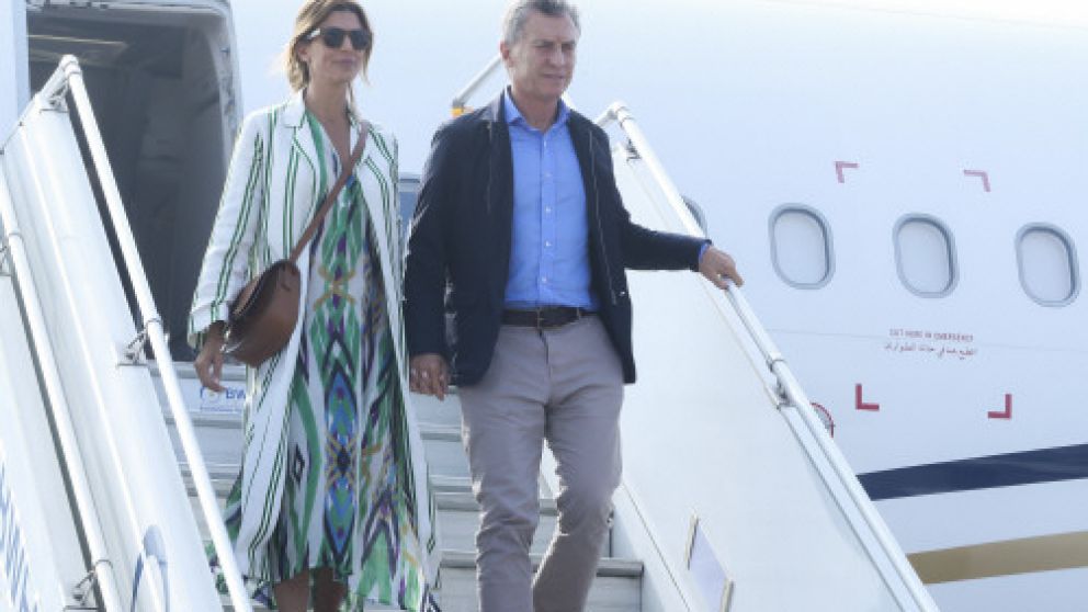 Macri y Awada llegaron a India; la delegación incluye a 120 empresarios