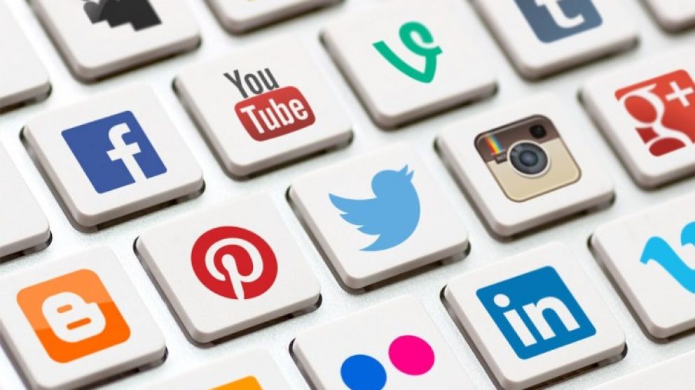 Una nueva ley deja sin redes sociales a menores de 16 en Australia