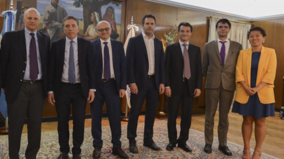 Dujovne y Sandleris habían recibido al FMI en agosto del año pasado