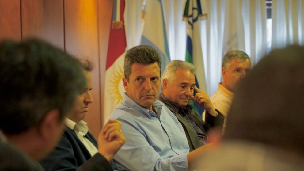 Massa: "Argentina necesita dólares genuinos y no seguir pidiéndole prestado al FMI"