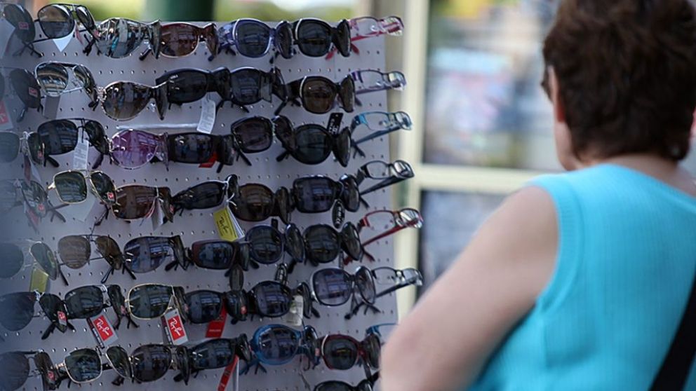 Aumento imparable: la venta ilegal en las calles porteñas subió 252%