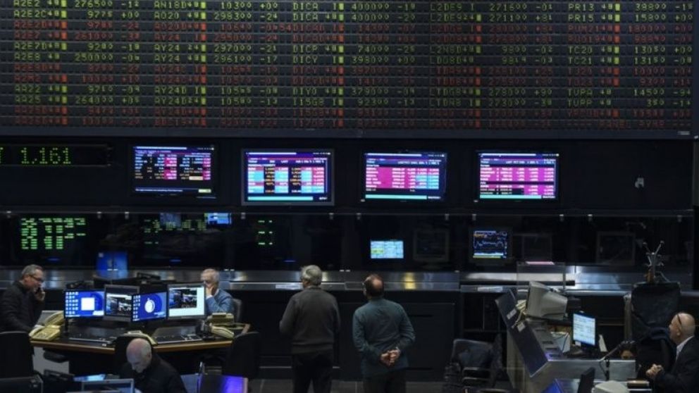 El S&P Merval anotó una nueva caída