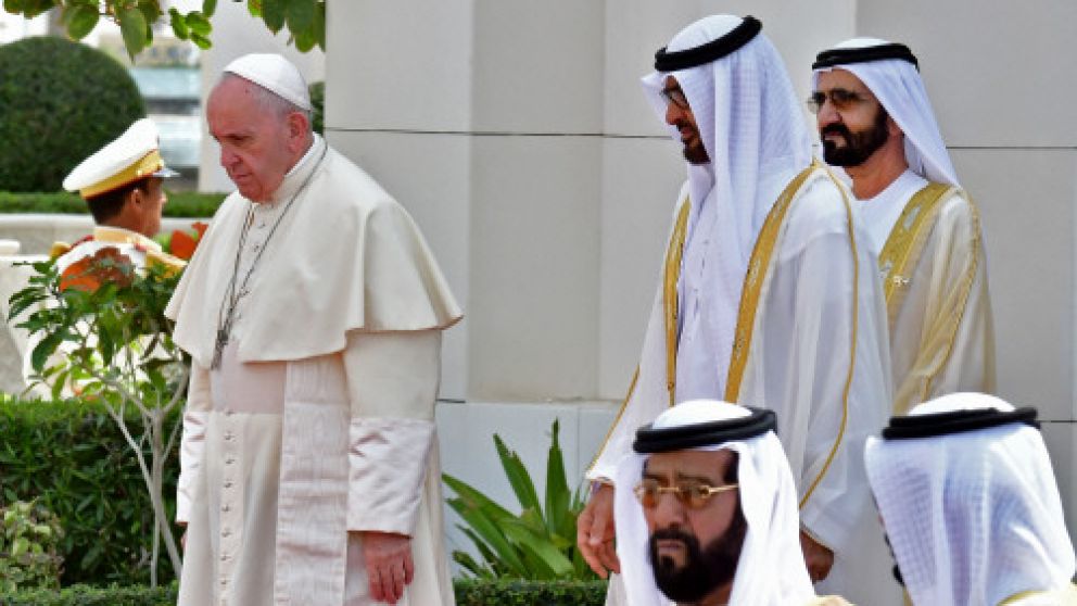 Francisco estuvo en Emiratos