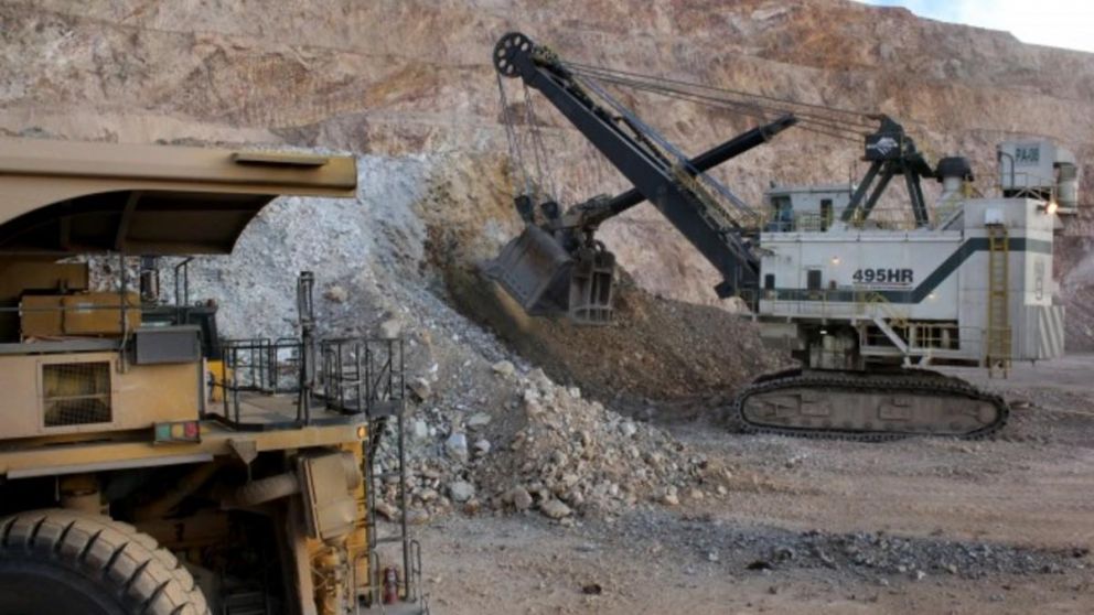 Simplifican trámites para empresas mineras que invierten en el país