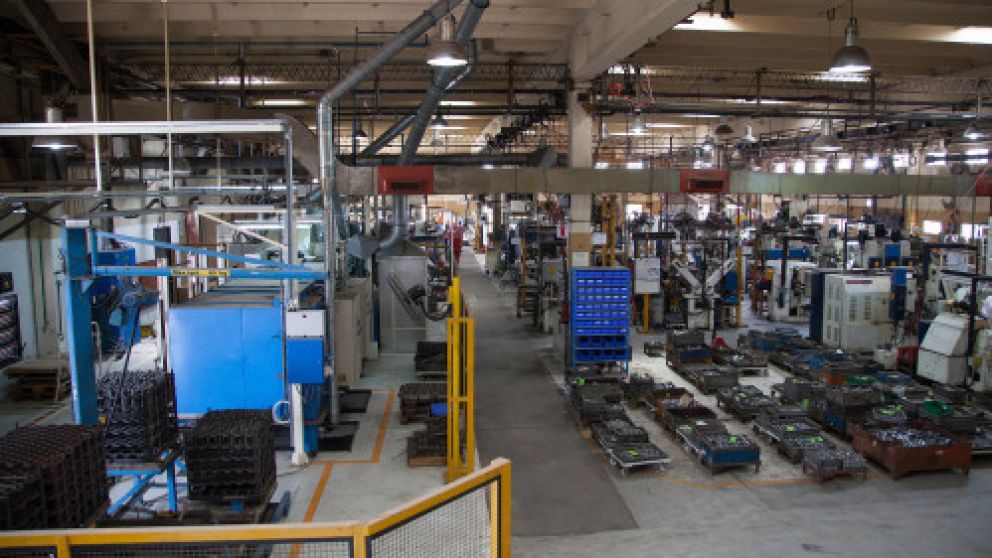 El uso de la capacidad instalada en las fábricas es muy bajo por la falta de producción