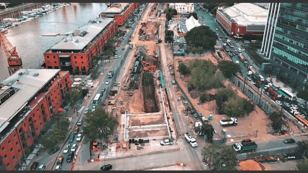 Naci�n traspas� diez inmuebles al gobierno porte�o para obras de movilidad