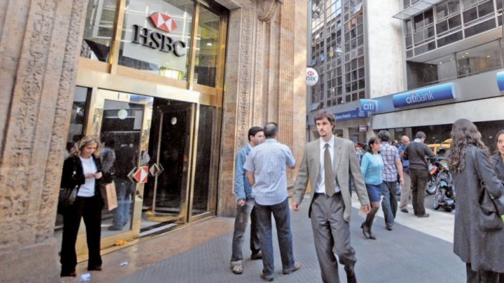 La apuesta del “hot money” permitió mantener un dólar planchado entre 2016 y 2017