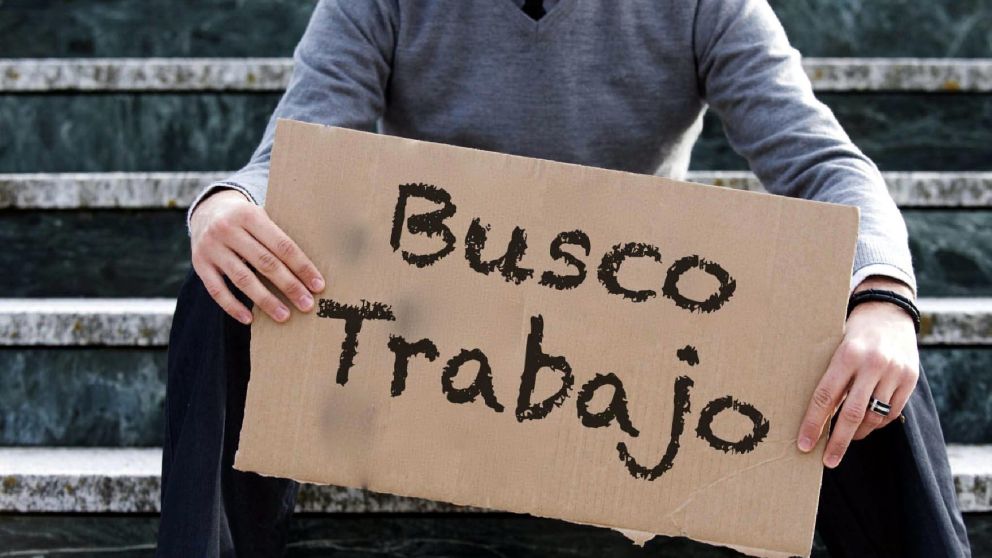 Según el informe, 33% no aceptaría un empleo que lo obligara a reubicarse