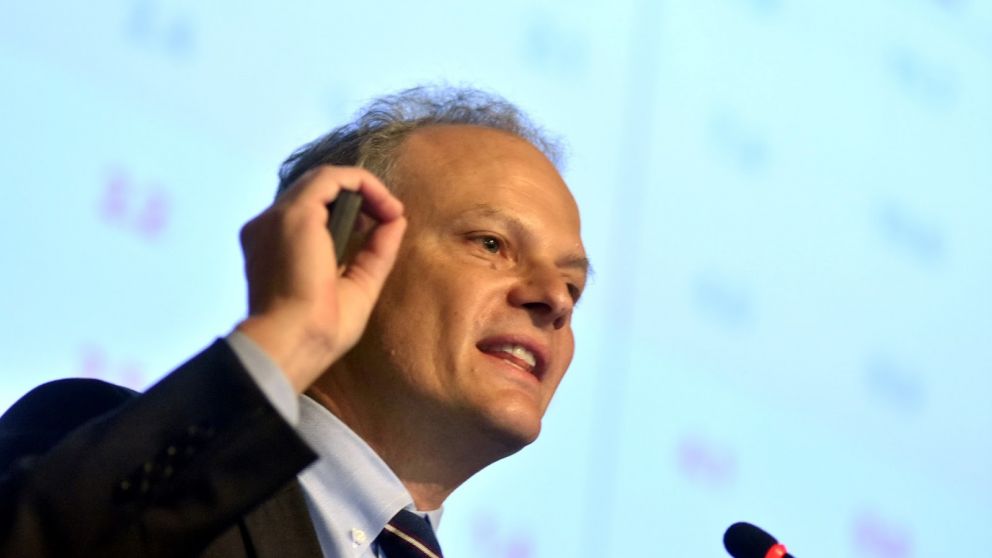 Para el FMI, la baja en la inflación "permitiría reducir la tasa de interés"