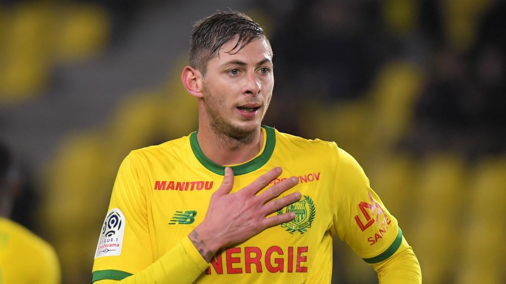 Abandonan la búsqueda del avión en que viajaba Emiliano Sala
