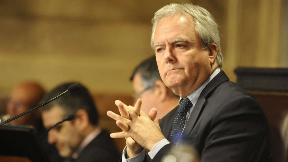 Pinedo estuvo entre los que salieron a apoyar la decisi�n de Macri