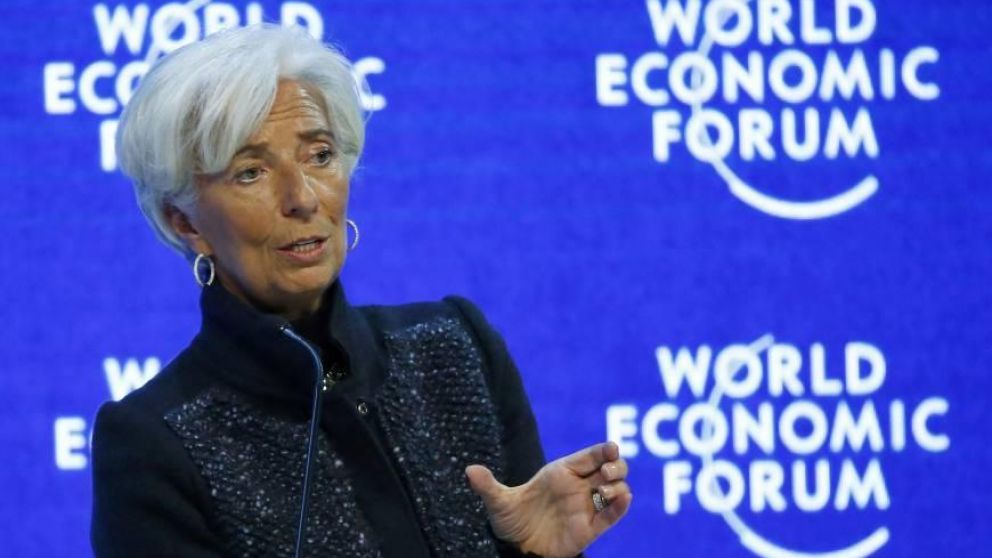 El FMI baja previsión de crecimiento de América Latina por México y Argentina