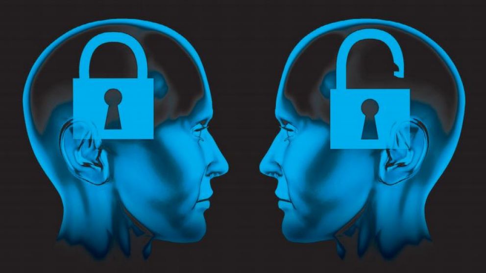 Abrir la mente no es dejar de pensar