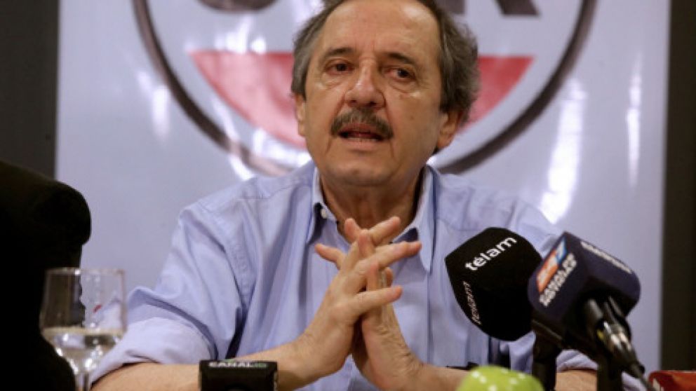 Alfonsín encabeza la movida radical junto a Casella y a Storani