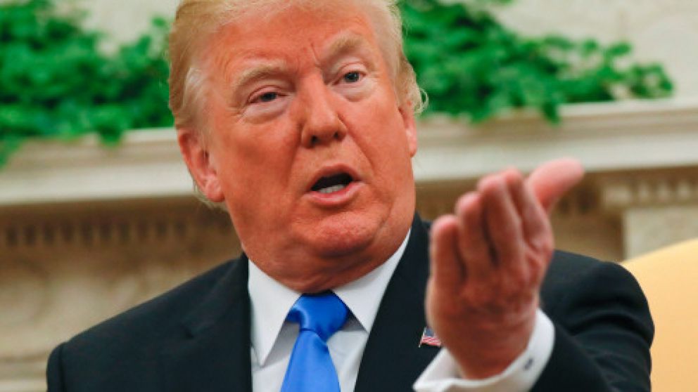 Trump insiste en que la culpa es de los demócratas