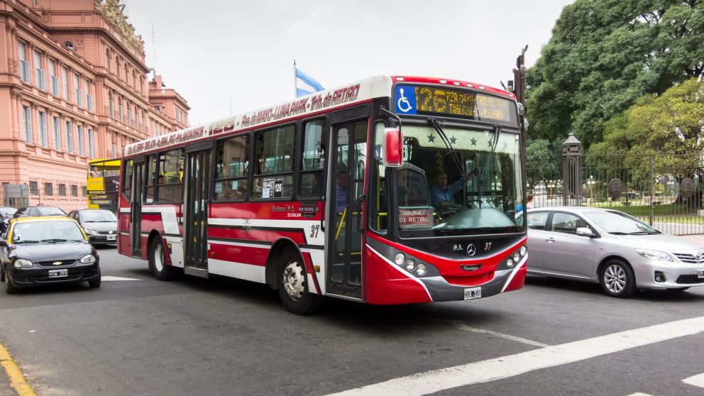 Tarifazos: arrancan los aumentos en trenes y colectivos