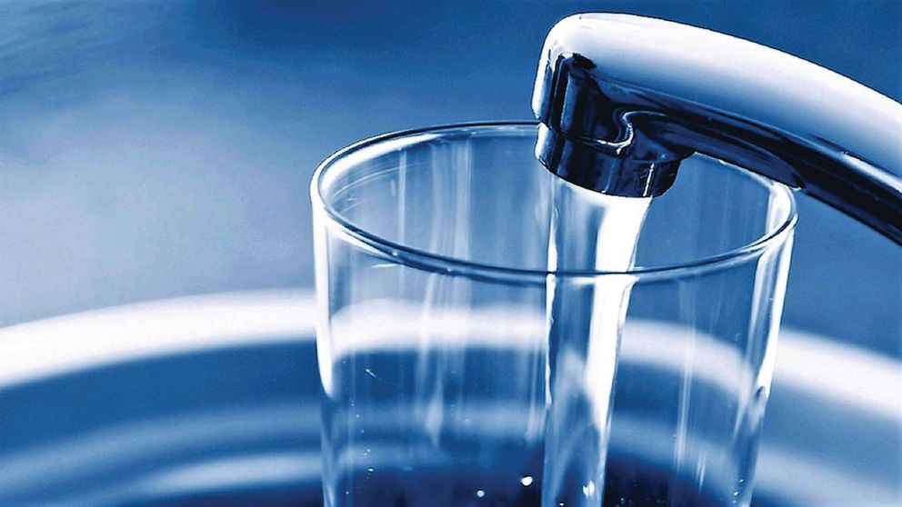 ABSA reclama un 38% de aumento en las tarifas de agua