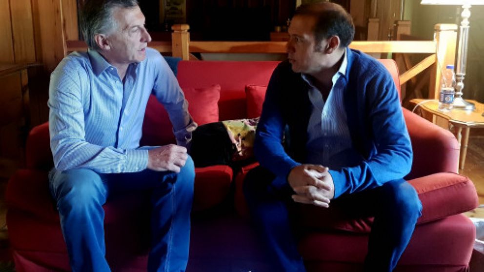 Macri recibió a Gutiérrez en el country donde pasa sus vacaciones