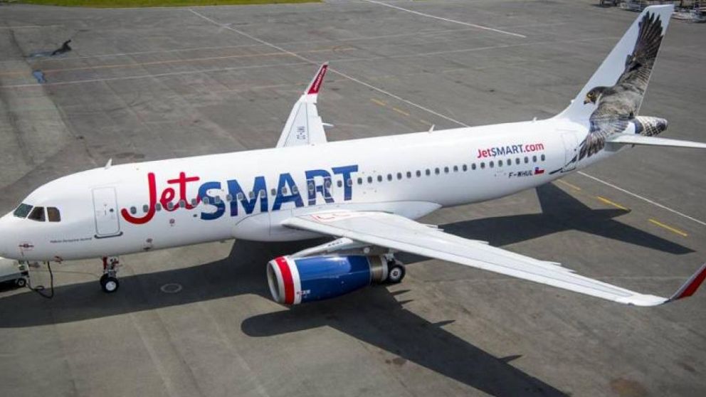 Otorgan a la low cost Jetsmart 261 rutas para operar