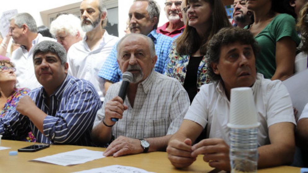 Moyano, Yasky y Micheli encabezan la avanzada contra el tarifazo
