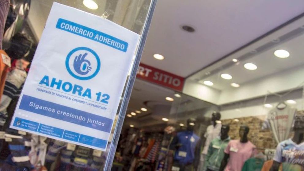 El Gobierno renovó el programa Ahora 12 hasta el 30 de abril