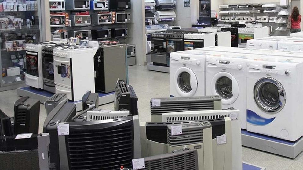 La venta de línea blanca cerró el año con una caída entre 25% y 30%